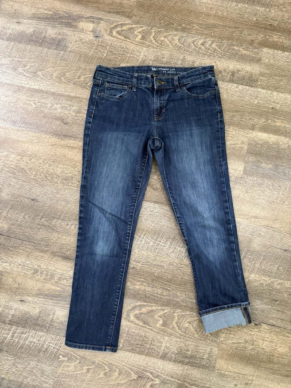 Gap Jeans Women's Straight Cuff Size 6/28 Regular Dark Wash Ankle